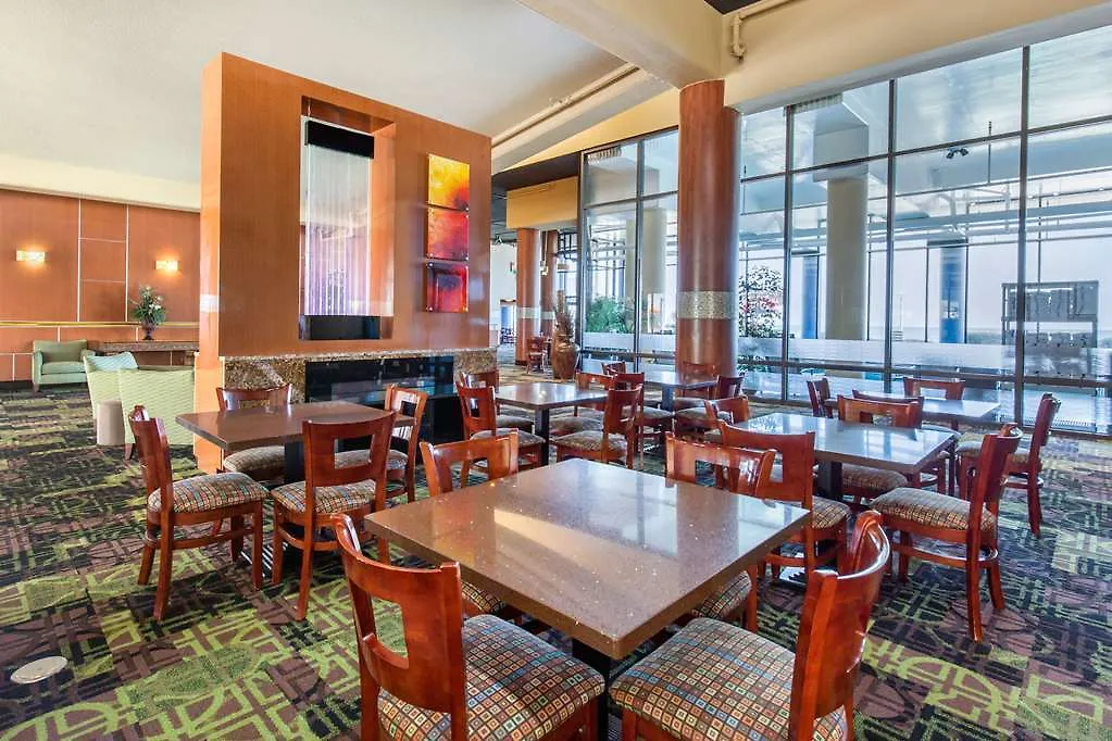 Coastal Hotel & Suites Virginia Beach - Oceanfront