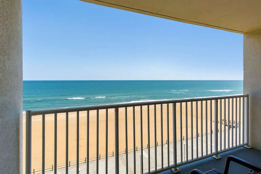 Coastal Hotel & Suites Virginia Beach - Oceanfront