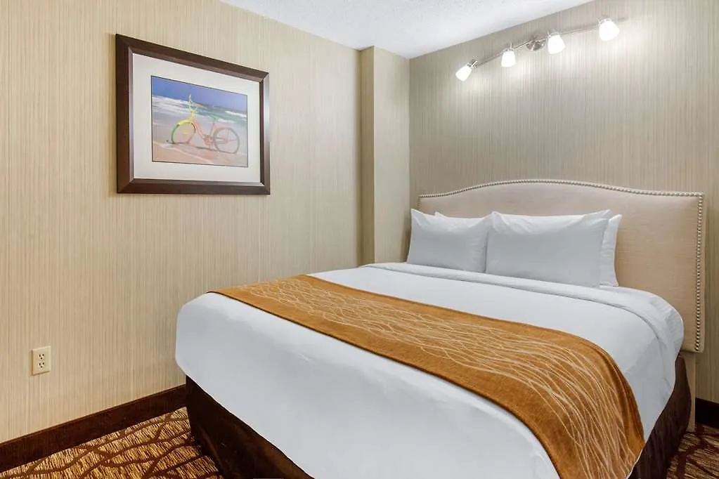 Coastal Hotel & Suites Virginia Beach - Oceanfront