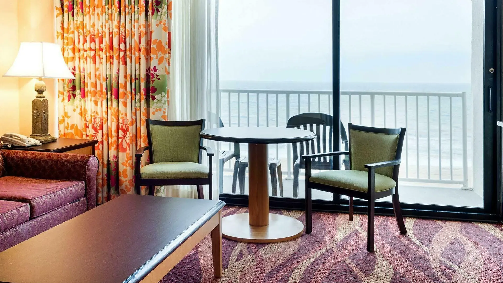 Coastal Hotel & Suites Virginia Beach - Oceanfront